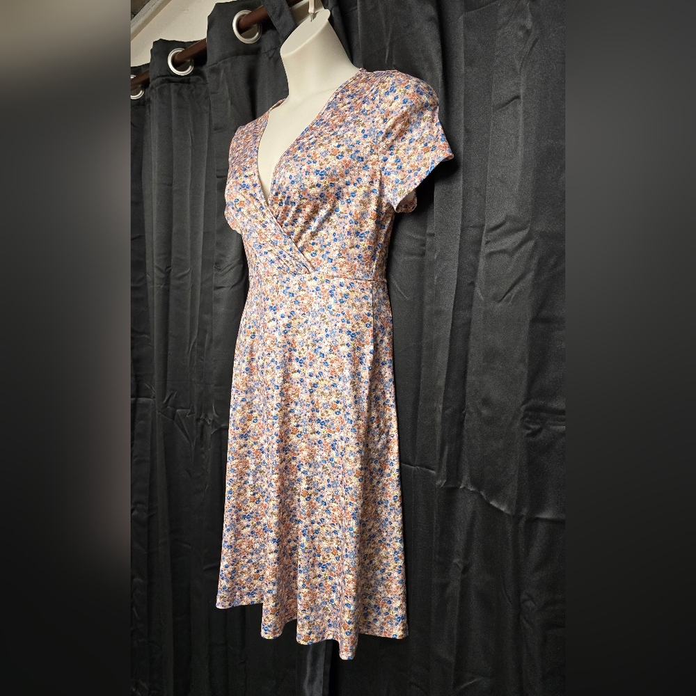 Floral V-Neck Dress